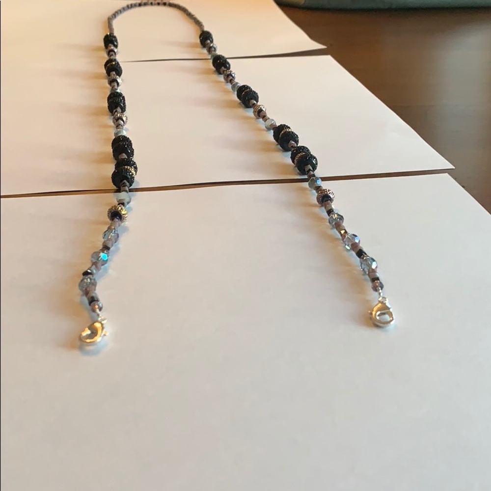Mask necklace
